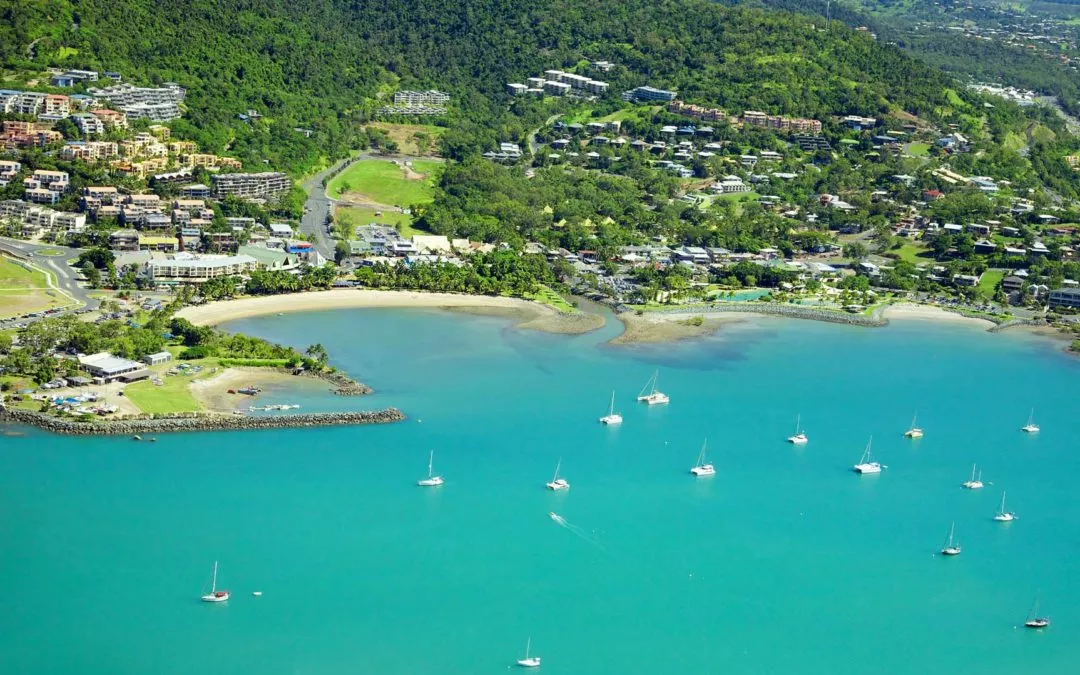 Airlie Beach Restaurants and Cafes Listing